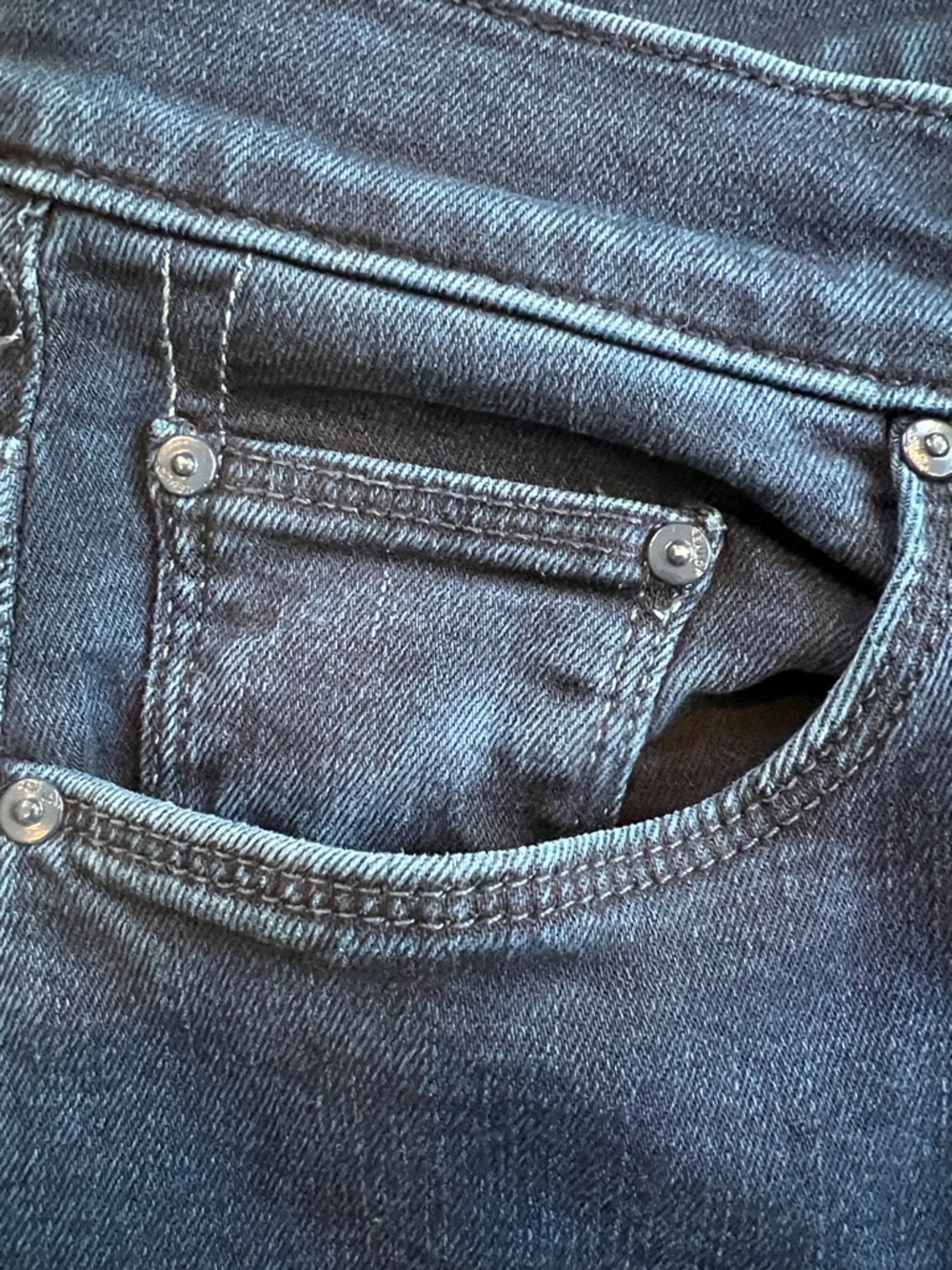 MOTHER The Weekender Fray Mid Rise Flare Size 32 - Picture 10 of 15
